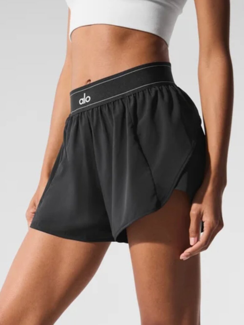 NWT🌄Alo Yoga Black Athletic Shorts Pilates Gym Essential